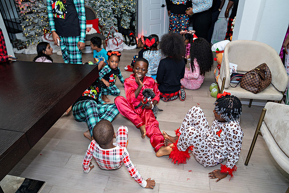 Family Christmas Party_0101