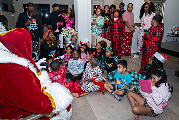 Family Christmas Party_0114