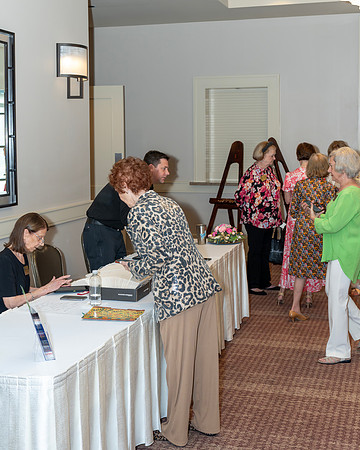 Books & Brunch__0208
