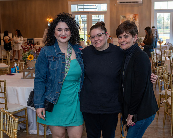 6th Annual Redeo Bingo __0407