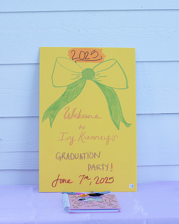 Ivy's Graduation Party __0107