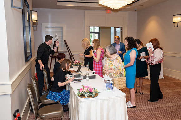 Books & Brunch__0253